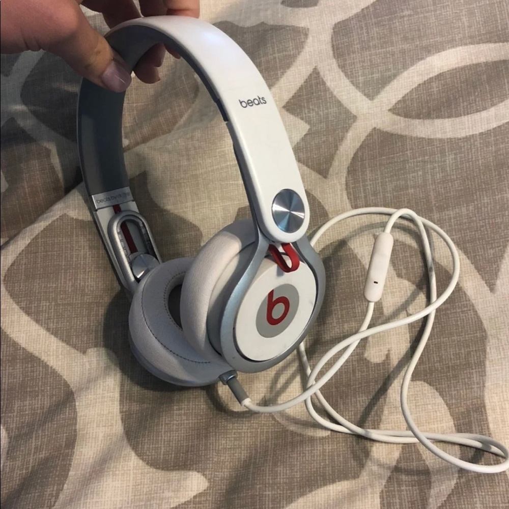 Don’t use! White dre beats !